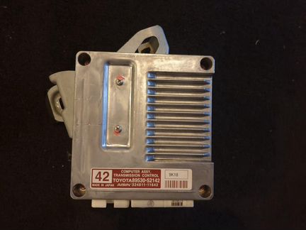 Блок Toyota Yaris 89530-52142