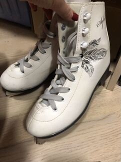 Коньки фигурные