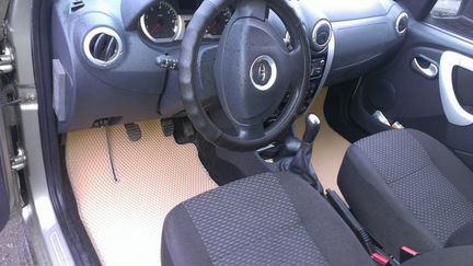 Коврики в салон для LADA Largus. Новые