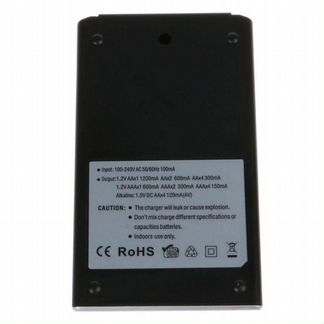 Зарядное устройство для батареек AA/AAA 4 шт нов