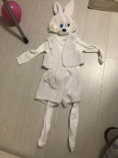 Новогодний костюм зайчика