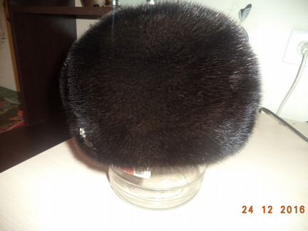Норковая шапка французский берет