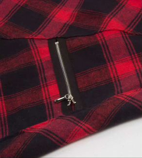 Платье клёш в клетку с открытой спиной