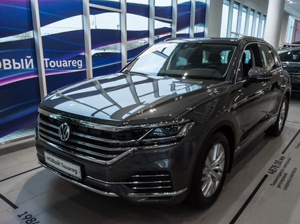 Volkswagen Touareg 3.0 AT, 2020