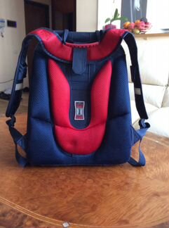 Школьный ранец make&MAR