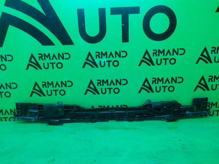 Абсорбер бампера задний Toyota Land Cruiser 200