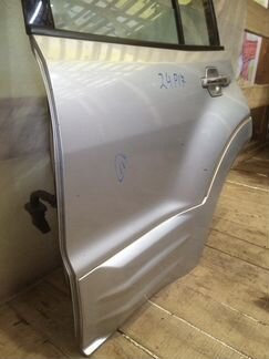 Дверь задняя левая Mitsubishi Pajero 3 Montero 3