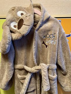 Плюшевый халатик с собачкой 110-116