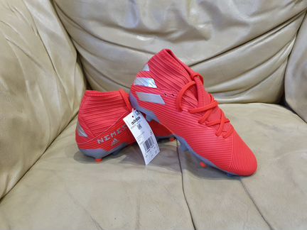 Бутсы Adidas Nemeziz новые детские 33 р