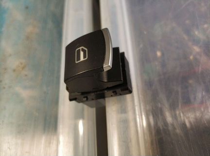 Кнопка стеклоподъёмника VW Туарег 2003-2010 год