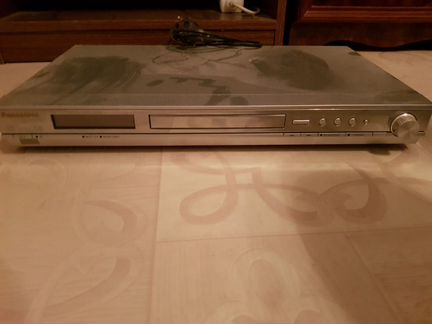 DVD плеер panasonic