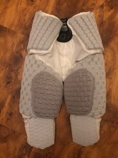 Защита ног и торса для американского футбола