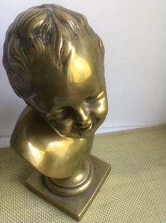 Бюст мальчика