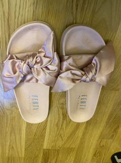 Шлепанцы Fenty by Rihana