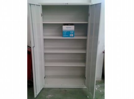 Металлический шкаф