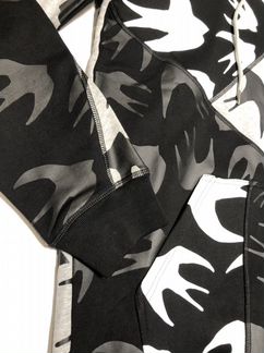 MCQ by Alexander McQueen худи