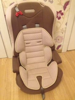 Автомобильное кресло