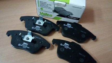 Valeo передние колодки Ford Volvo