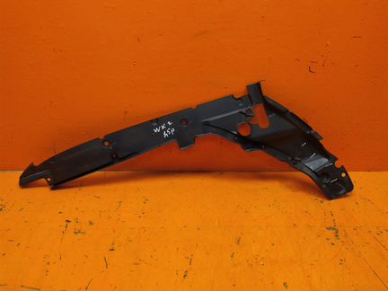 Пыльник двери правый Jeep Grand Cherokee WK2