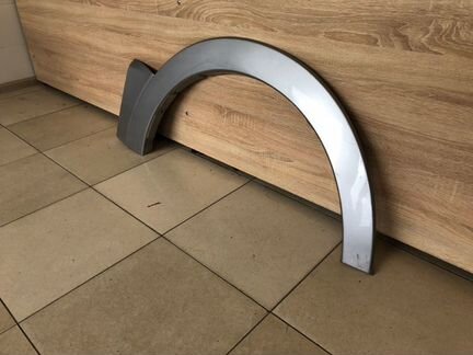 Расширитель крыла передний правый Mitsubishi