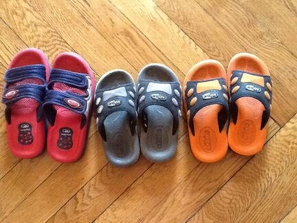 Сланцы детские разм.20,21,23,26