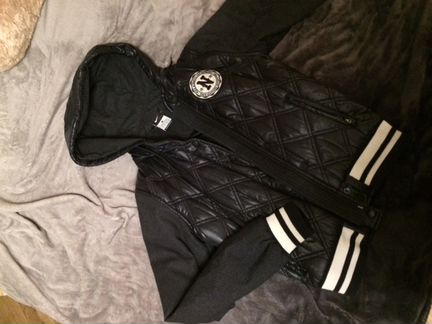 Продам бомпер/куртку nike
