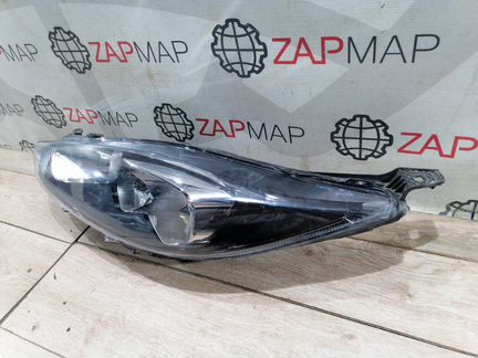 Фара передняя левая Ford Fiesta MK6 2012-2016