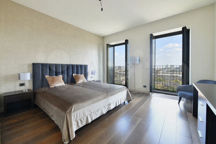 2-к апартаменты, 92 м², 8/10 эт.