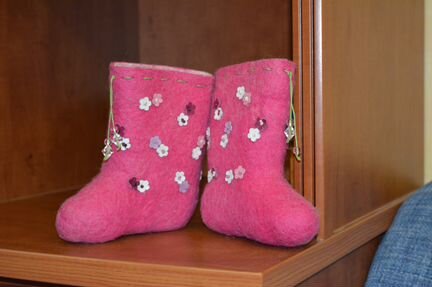 Новые валенки ручной работы