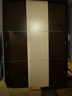 Шкаф купе коричнево бежевый 240 на 162 см на за