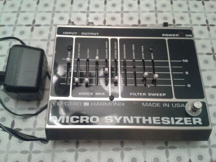 Electro-Harmonix Micro Synthesizer