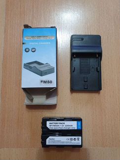 Аккумулятор и зарядка для Sony NP-FM500H (новые)