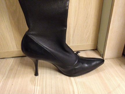 Сапоги Prada оригинал Р.37, Италия, черные