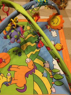 Развивающий коврик tiny love