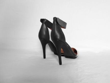 Туфли Jeffrey Campbell Solitaire Heel
