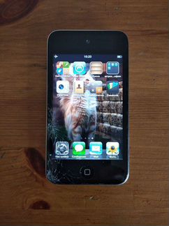 iPod touch 4