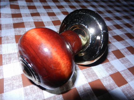 Новые ручки для межкомнатных дверей цена за все