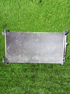 Радиатор кондиционера Nissan Tiida C11