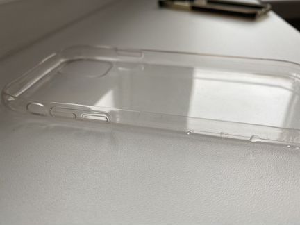 Чехол для iPhone 11 прозрачный 4 дня использования