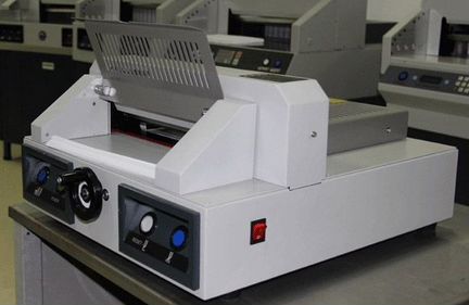 Резак для бумаги Bulros 320 V plus, гильотинный
