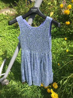 Нарядное платье 12-13 лет