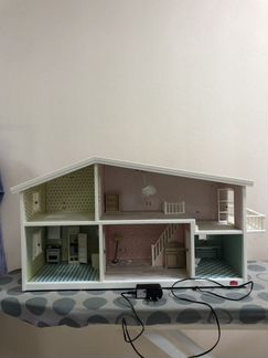 Детский кукольный домик
