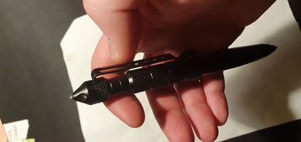 Тактическая ручка