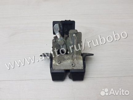 Замок крышки багажника Kia Ceed JD R25G 2014