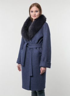 Пальто зимнее с Песцовым воротником