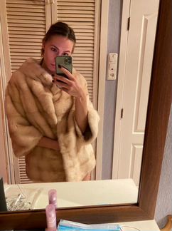 Шуба норковая бежевая