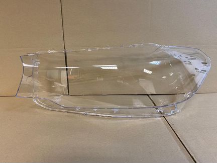 Стекло фары BMW 5 series G30 G31