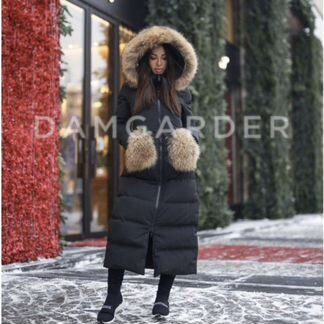 Пуховик зима с натуральным мехом карманы