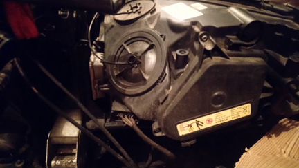 Фара правая BMW F01 F02 до рест