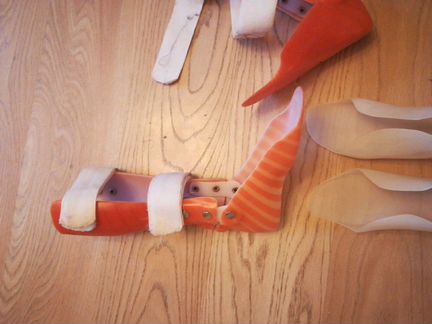 Ортопедические ботинки детям